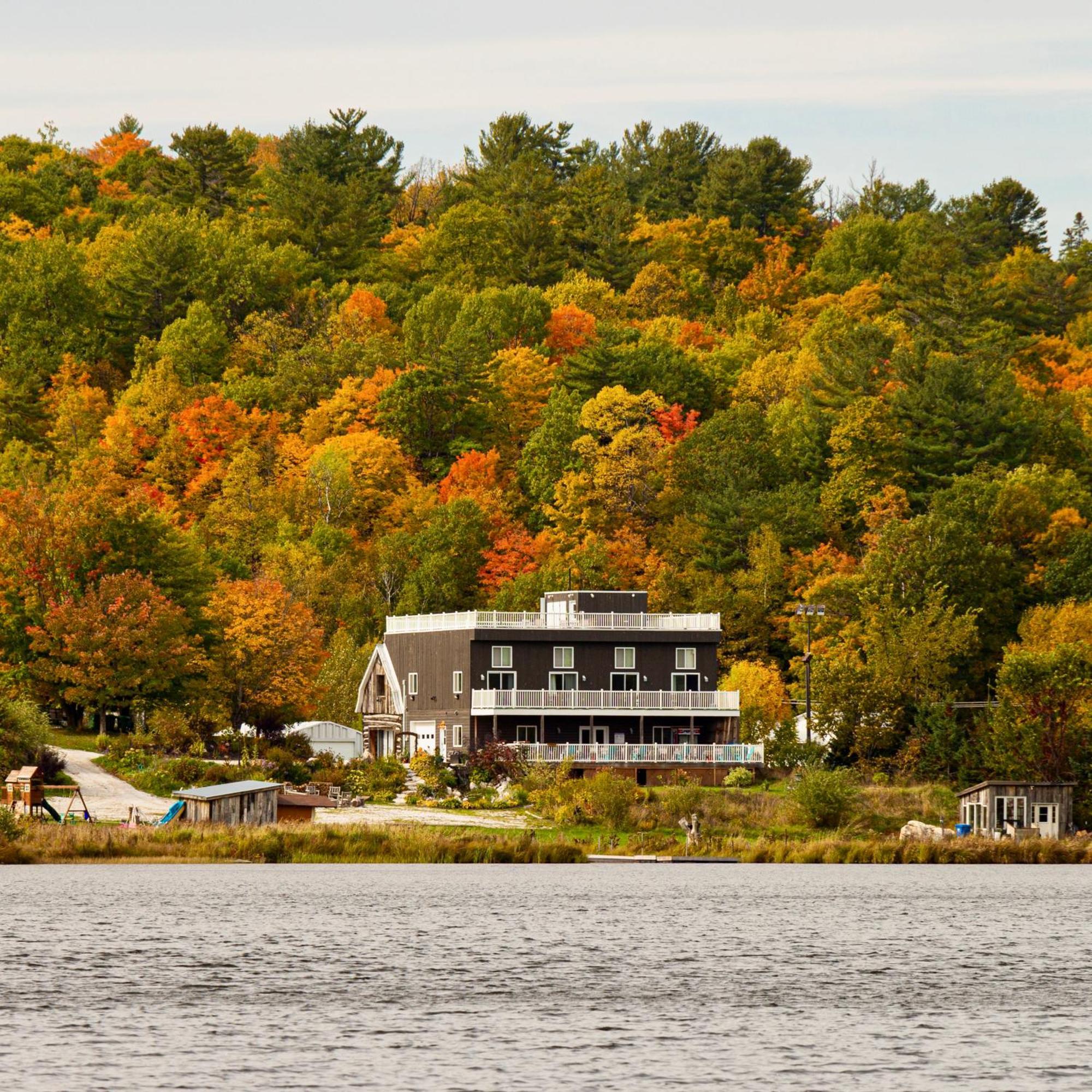 Resort Lac Ste-Marie Lac Sainte-Marie Exterior foto